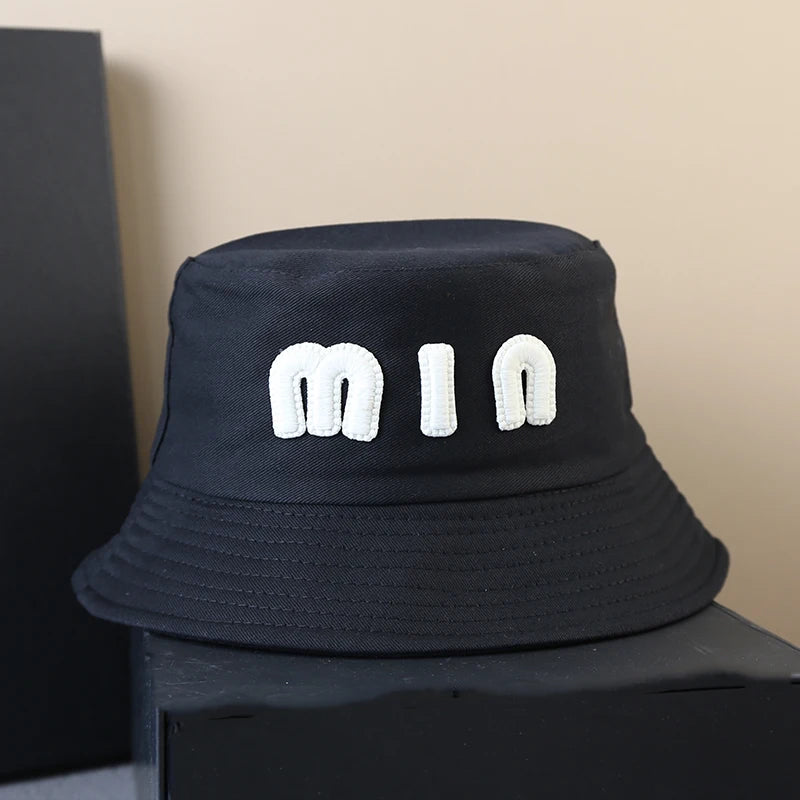 2025 Designer Luxury Fisherman Hat Versatile Women Basin Hat Pink Letter Valentine's Day Bucket Hats