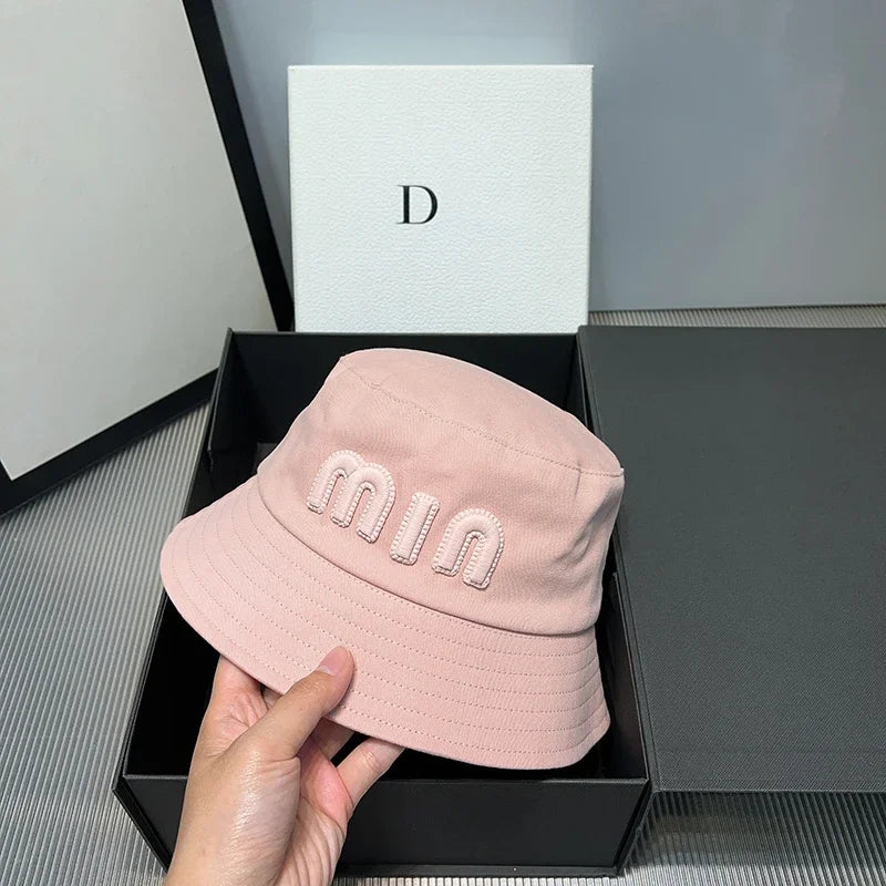 2025 Designer Luxury Fisherman Hat Versatile Women Basin Hat Pink Letter Valentine's Day Bucket Hats