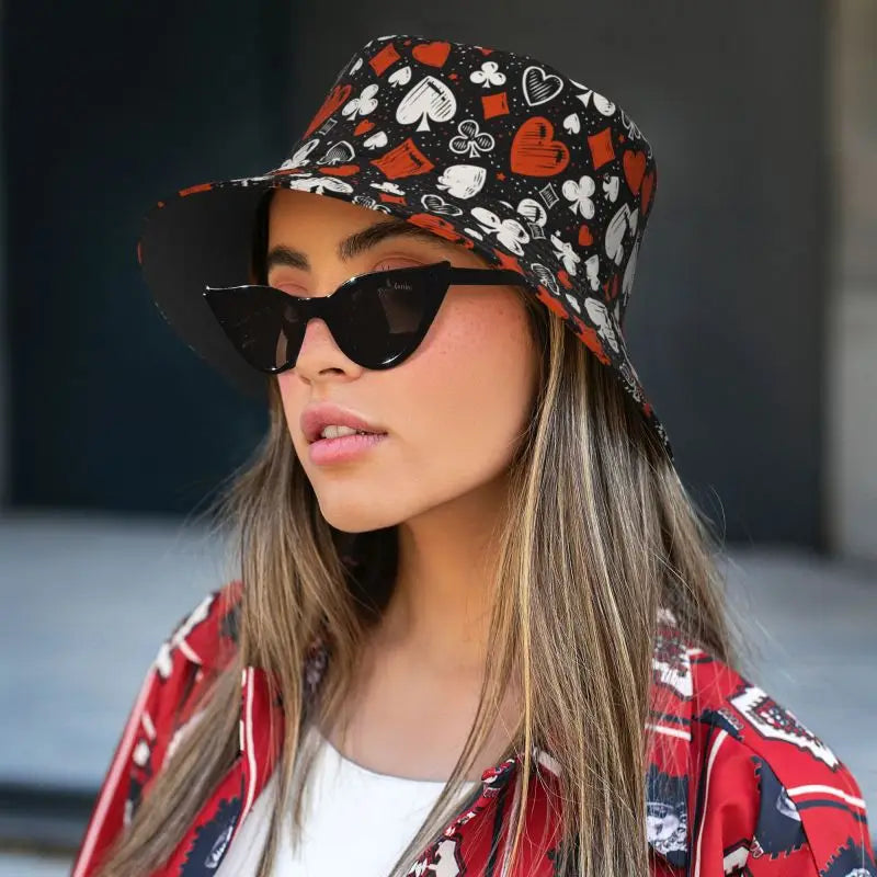 Red Black Poker Alice In Wonderland Print Bucket Hat