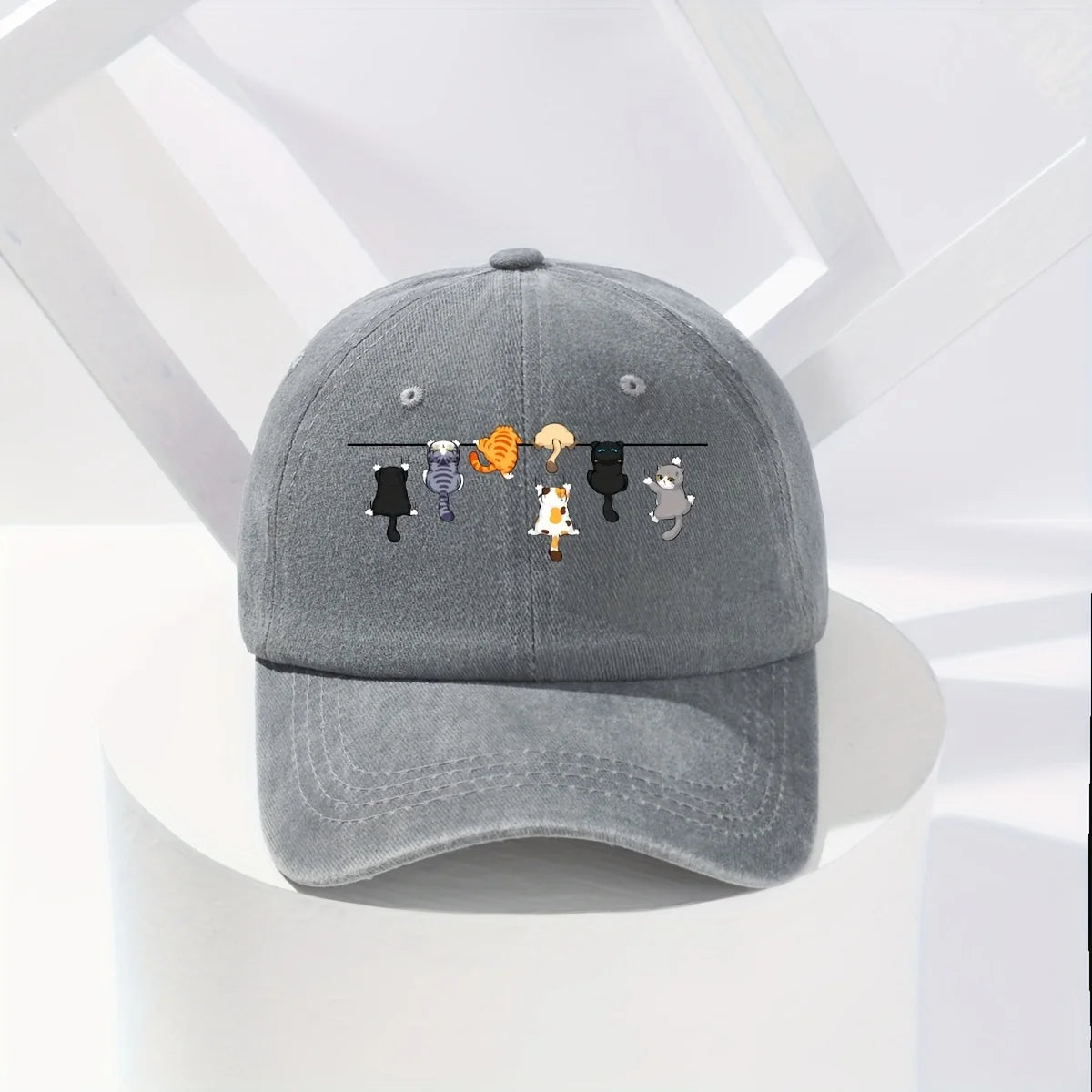 Super Cute Cat-Themed Baseball Cap