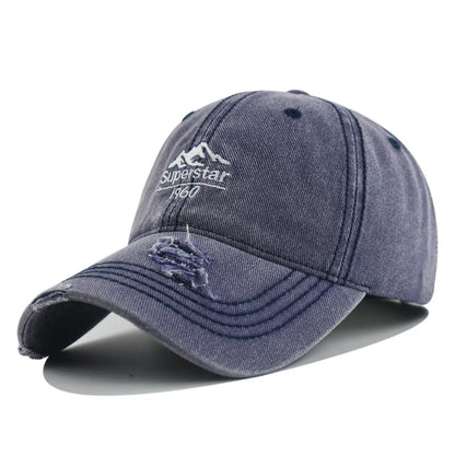 Korean Letters Mountain Embroidered Baseball Cap