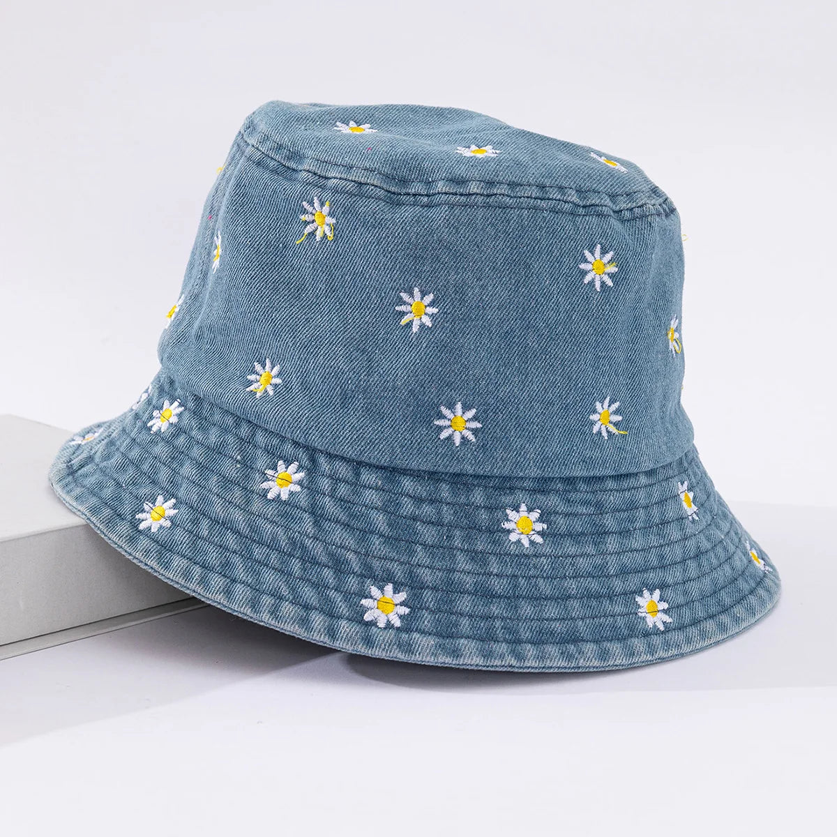 Little Daisy Embroidered Fisherman Hat Bucket Hat