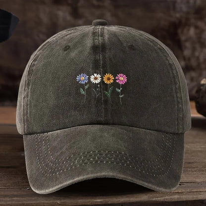 Stylish And Versatile Women's Duckbill Cap With Four-Color Floral Print