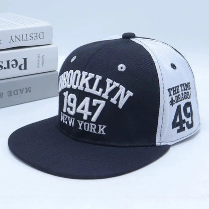 Man hats Fashion Letter Embroidery Snapback Cap