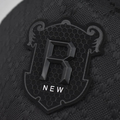 R Letter Icon Men's Baseball Cap
