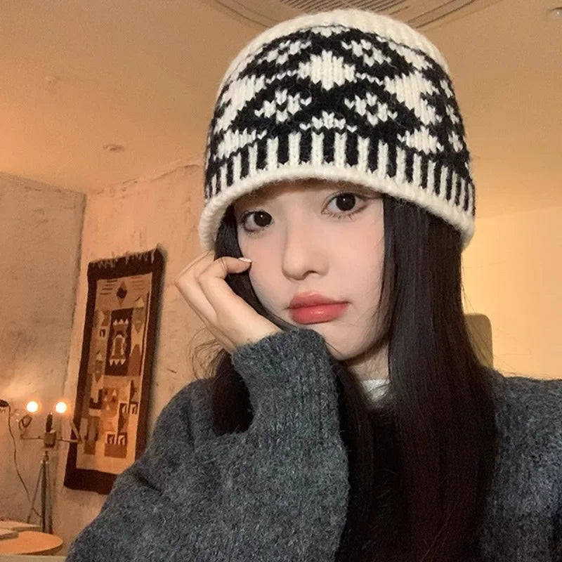 Winter Warm Knitted Hat for Women Retro Embroidered Wool Blend Bucket Hats