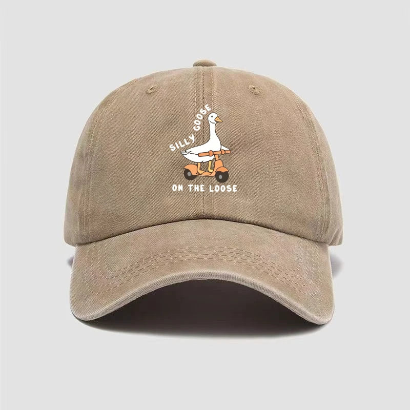 Skateboarding Duck Print Washed Baseball Cap