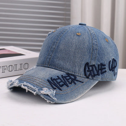 Fashionable New Arrival Embroidered Letter Baseball Cap