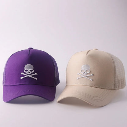 Minimalist Retro Skull Embroidery Baseball Cap