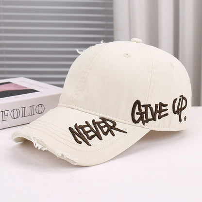 Fashionable New Arrival Embroidered Letter Baseball Cap