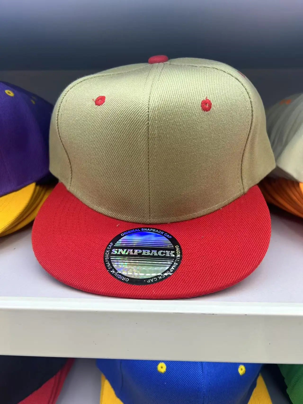 Unisex Flat Brim Snapback Hat For Men Women