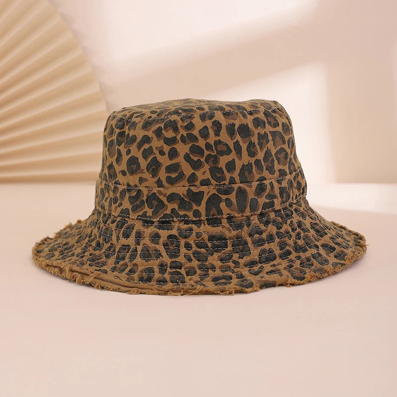 Retro And Fashionable Leopard Print Fisherman Hat