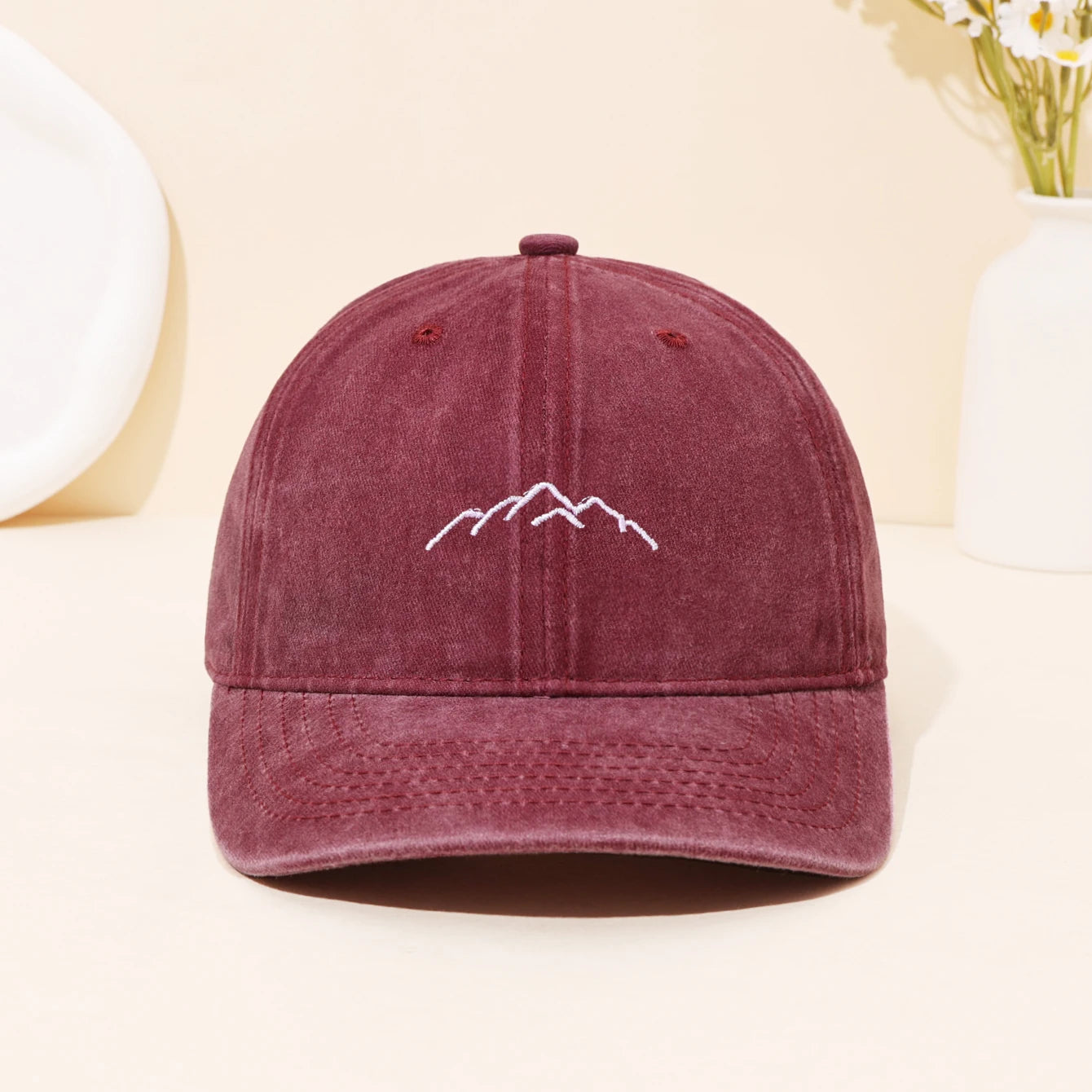 Fashionable Retro Washed Mountain Embroidered Duckbill Cap Baseball Cap For Sports