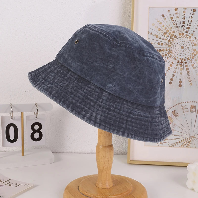 Korean Version Fashionable Rainbow-Colored Flat Eave Fisherman's Hat