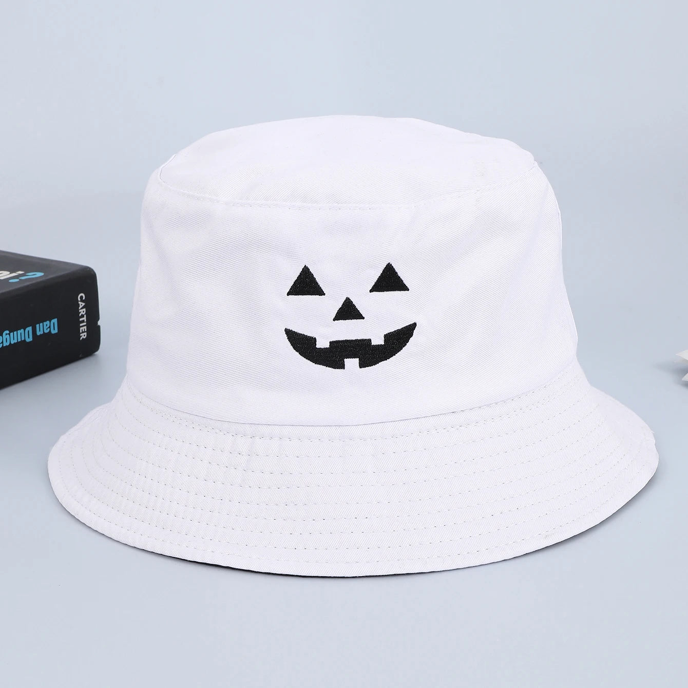 New Halloween-Themed Embroidered Pumpkin Smiling Bucket Hat
