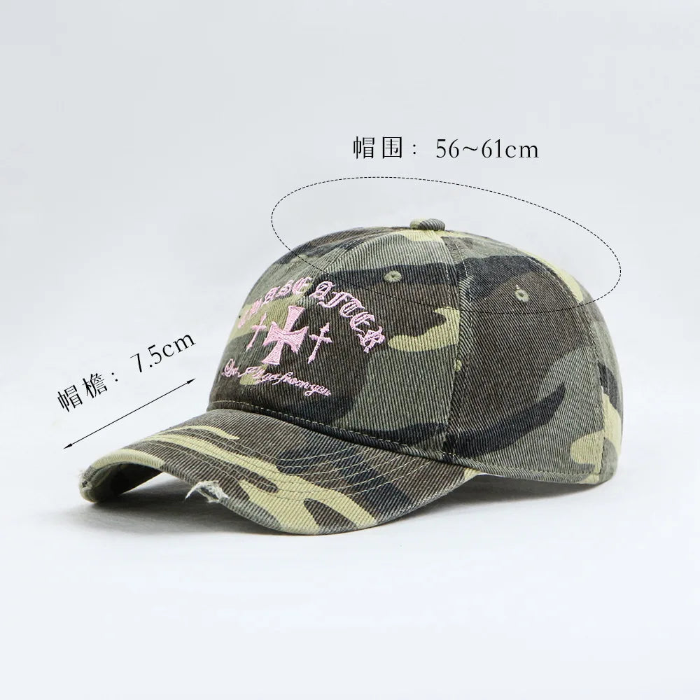 Fashionable And Retro Cross-Stitch Camouflage Baseball Cap