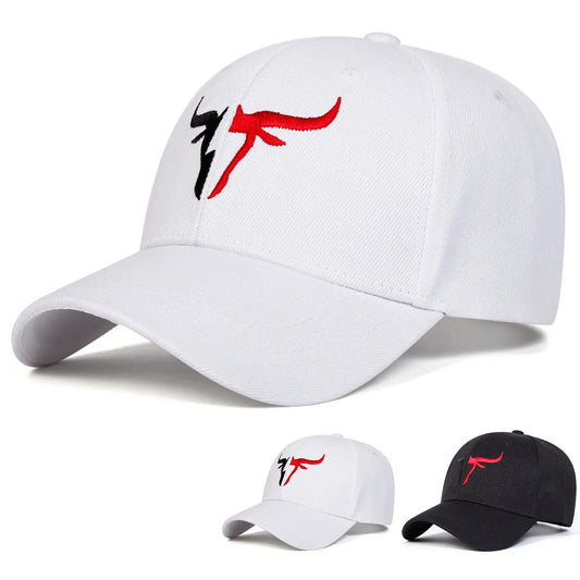 Unisex Personalized Bull Head Embroidery Baseball Caps