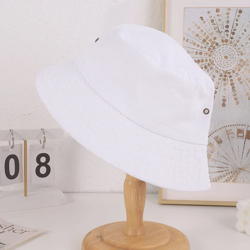 Korean Version Fashionable Rainbow-Colored Flat Eave Fisherman's Hat