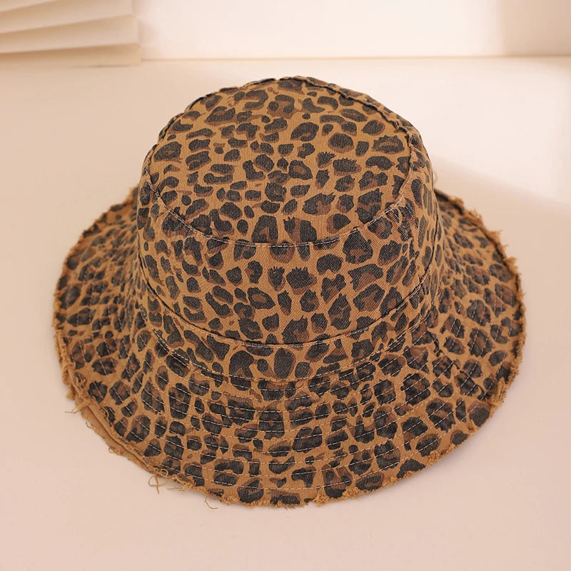 Retro And Fashionable Leopard Print Fisherman Hat