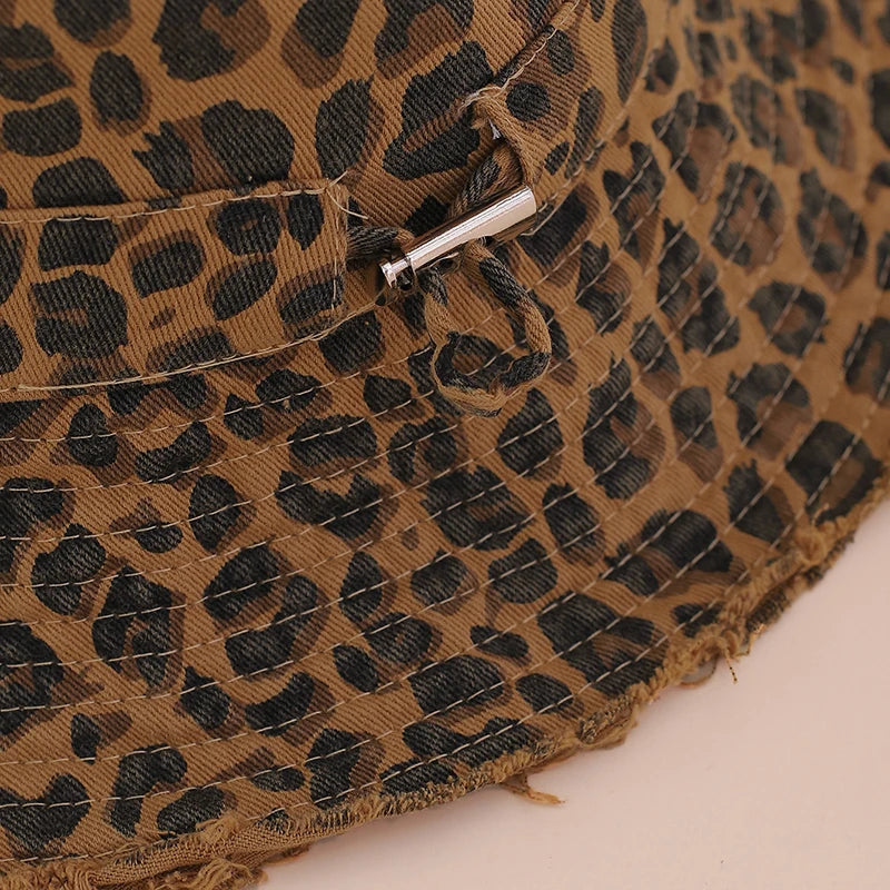 Retro And Fashionable Leopard Print Fisherman Hat