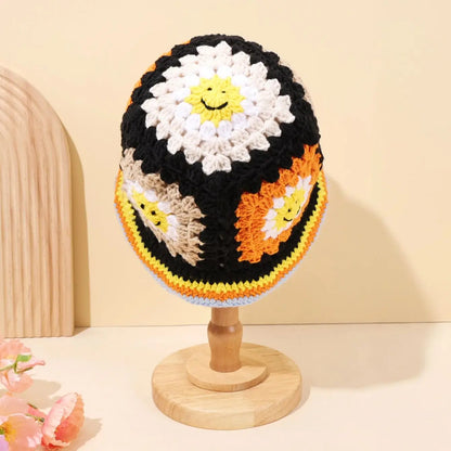 Autumn/Winter Retro Hollow Flower Handmade Knitted Bucket Hat