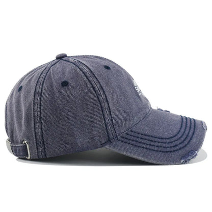 Korean Letters Mountain Embroidered Baseball Cap