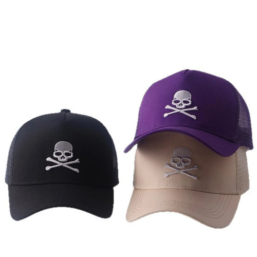 Minimalist Retro Skull Embroidery Baseball Cap