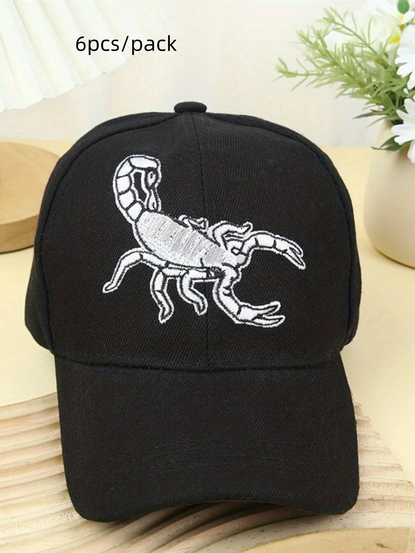 Scorpion Embroidery Korean Style Fashion Baseball Cap
